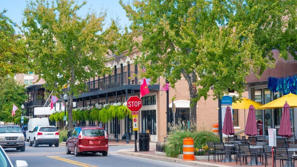 Pensacola street scene and neighborhood views for relocating families.